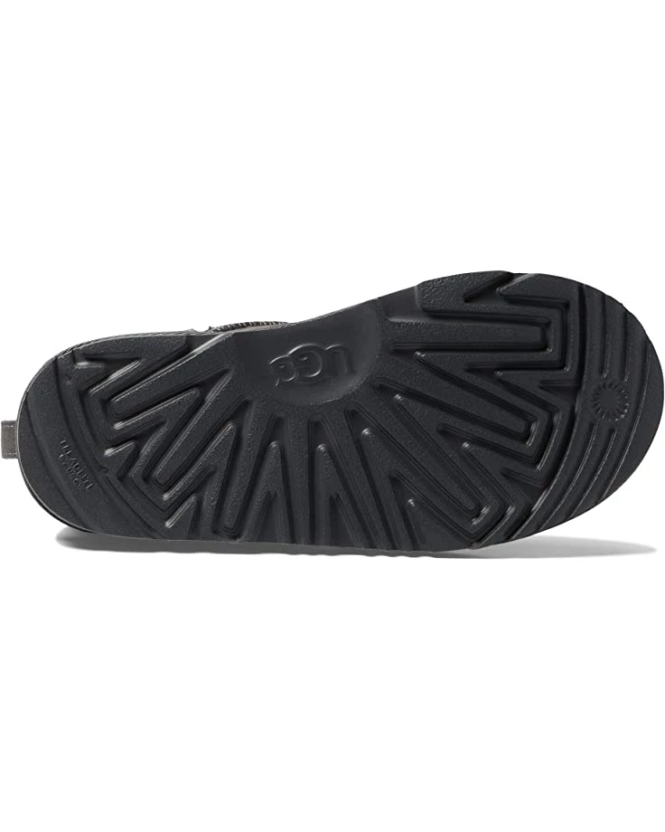 UGG Kids Boots Classic Mini II (Little Kid/Big Kid) 5 UGG Kids Boots Classic Mini II (Little Kid/Big Kid) - Image 3