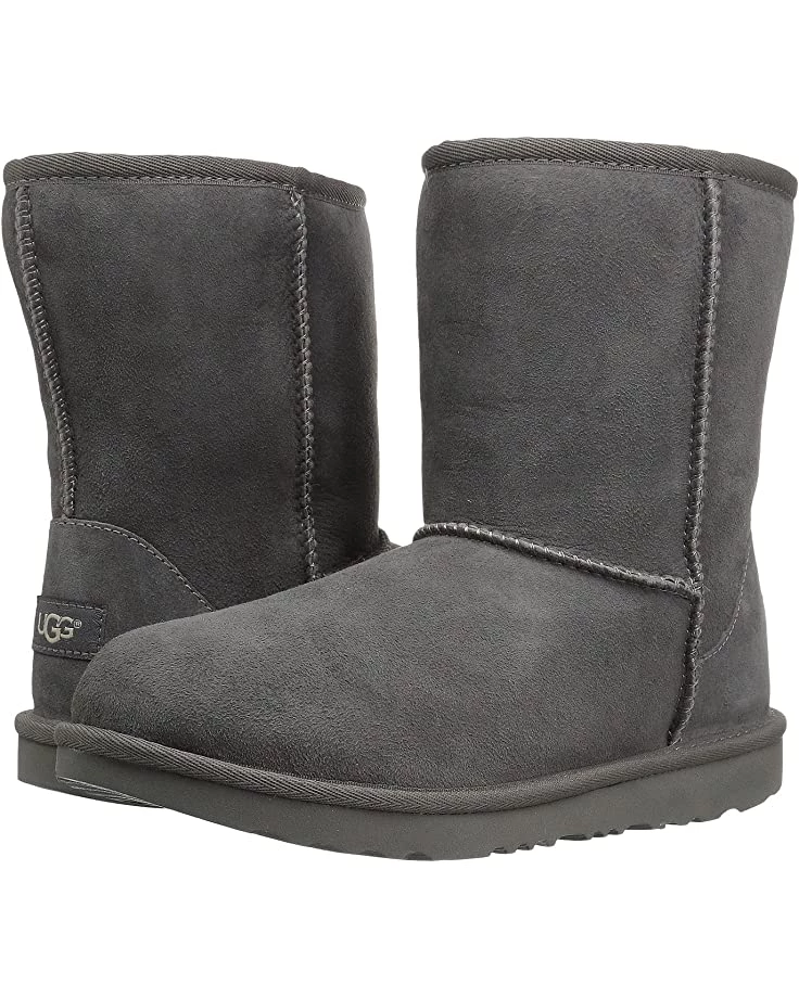 UGG Kids Boots Classic II (Little Kid/Big Kid) 11 UGG Kids Boots Classic II (Little Kid/Big Kid) - Image 9
